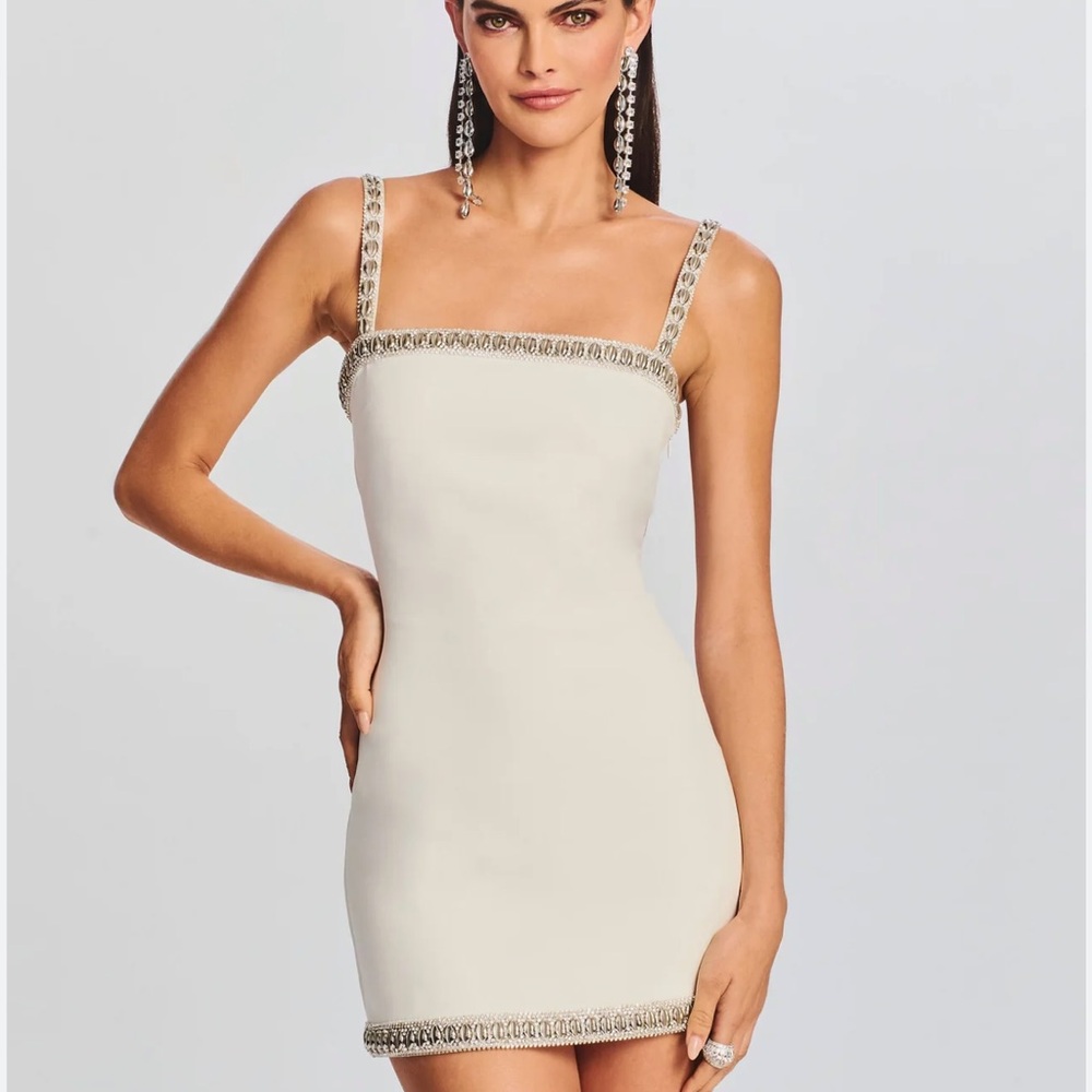 Retrofete Regina Shell White Mini Dress Size Medium - Picture 1 of 9